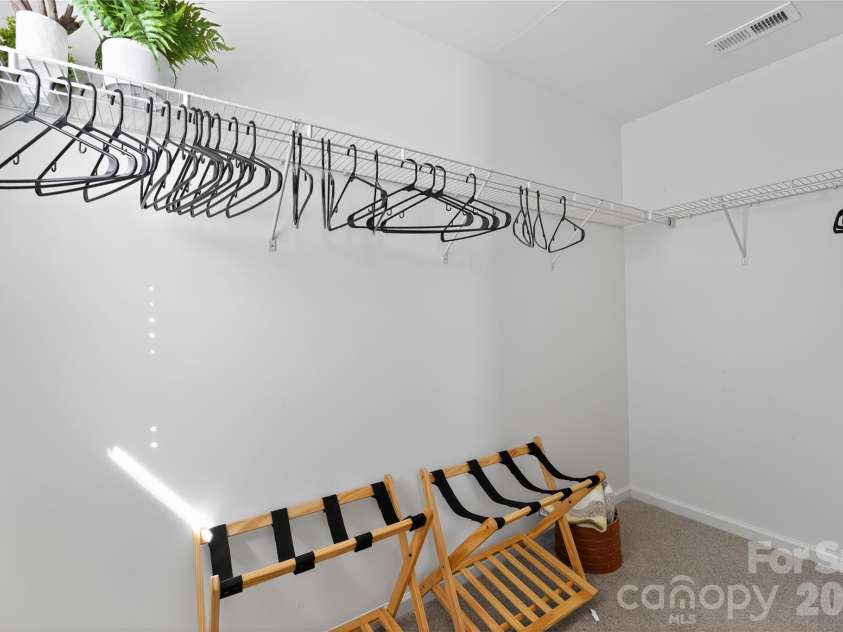 13008 Suncreek Terrace, Charlotte, NC 28214.  MLS# CAR4338560, YatesRealty ID 11118. 