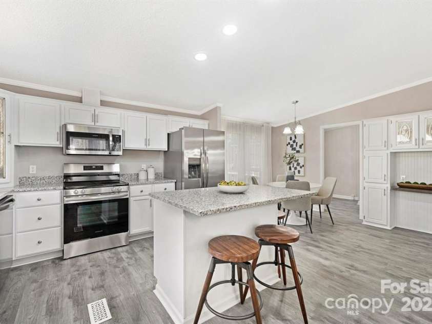 140 Sanford Lane, Badin Lake, NC 28127.  MLS# CAR4281165, YatesRealty ID 11119. 