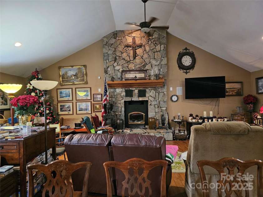 130 Scism Road, Kings Mountain, NC 28086.  MLS# CAR4226300, YatesRealty ID 1112. 