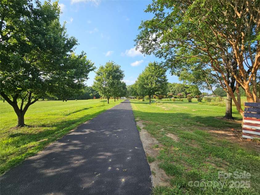 130 Scism Road, Kings Mountain, NC 28086.  MLS# CAR4226300, YatesRealty ID 1112. 