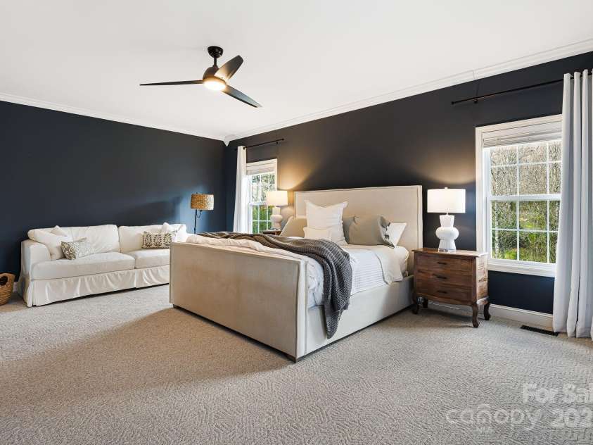 969 Rickel Drive, Hendersonville, NC 28739.  MLS# CAR4238164, YatesRealty ID 11120. 