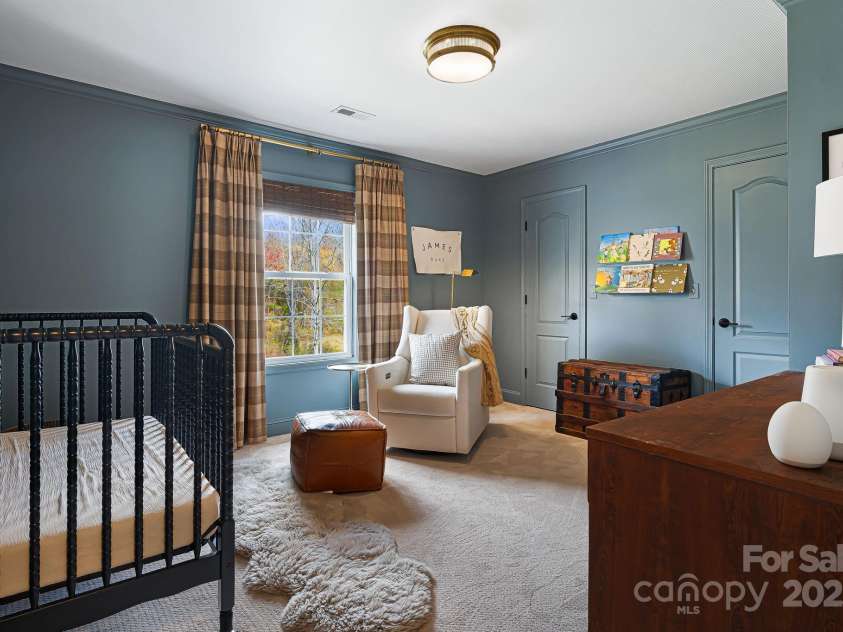 969 Rickel Drive, Hendersonville, NC 28739.  MLS# CAR4238164, YatesRealty ID 11120. 