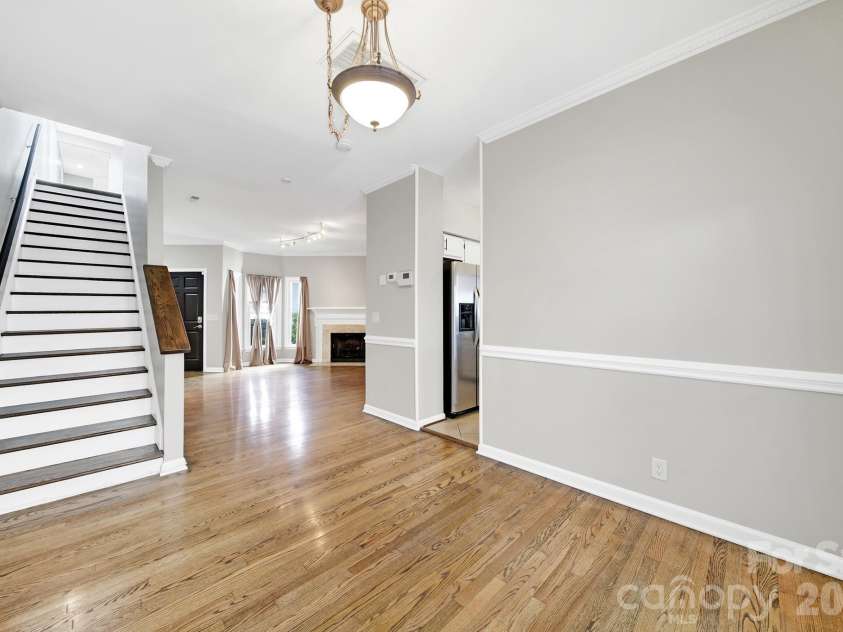 804 Greenleaf Avenue, Charlotte, NC 28202.  MLS# CAR4357348, YatesRealty ID 11121. 