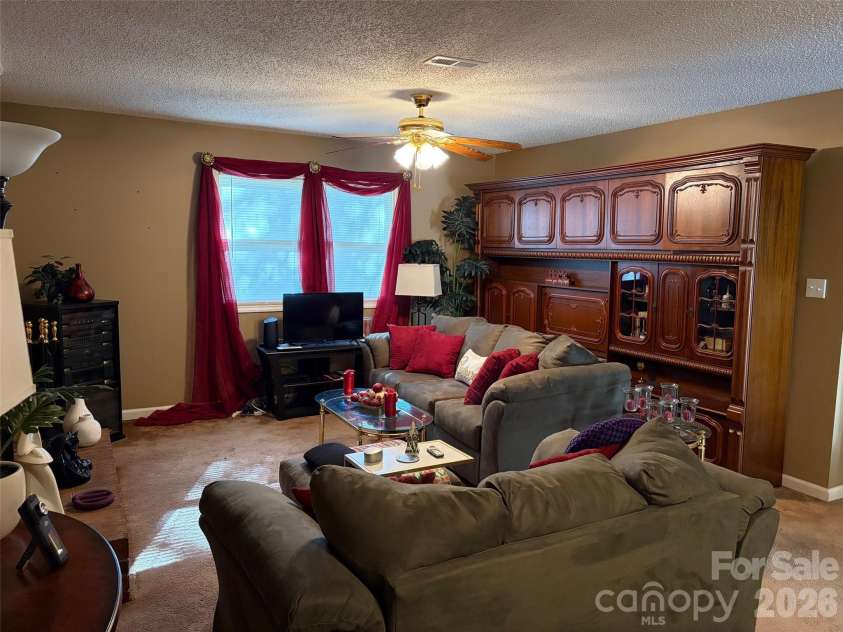 605 8th Avenue, Conover, NC 28613.  MLS# CAR4364416, YatesRealty ID 11122. 