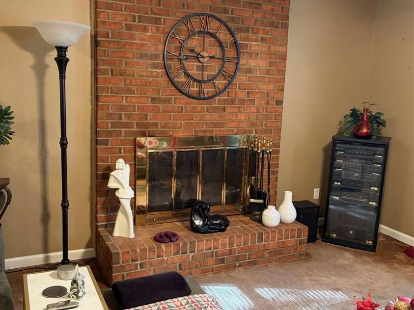 605 8th Avenue, Conover, NC 28613.  MLS# CAR4364416, YatesRealty ID 11122. 