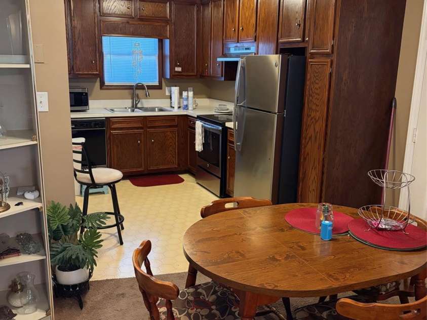 605 8th Avenue, Conover, NC 28613.  MLS# CAR4364416, YatesRealty ID 11122. 