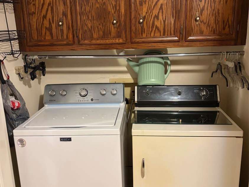 605 8th Avenue, Conover, NC 28613.  MLS# CAR4364416, YatesRealty ID 11122. 