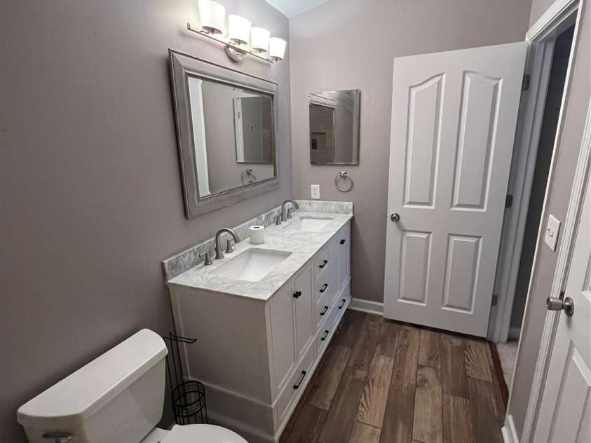 16256 Redstone Mountain Lane, Charlotte, NC 28277.  MLS# CAR4337845, YatesRealty ID 11123. 