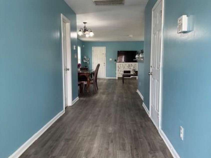 3514 Crestridge Drive, Charlotte, NC 28217.  MLS# CAR4357120, YatesRealty ID 11124. 