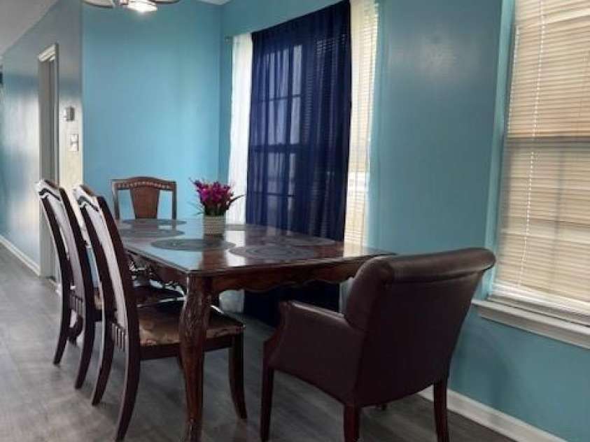 3514 Crestridge Drive, Charlotte, NC 28217.  MLS# CAR4357120, YatesRealty ID 11124. 
