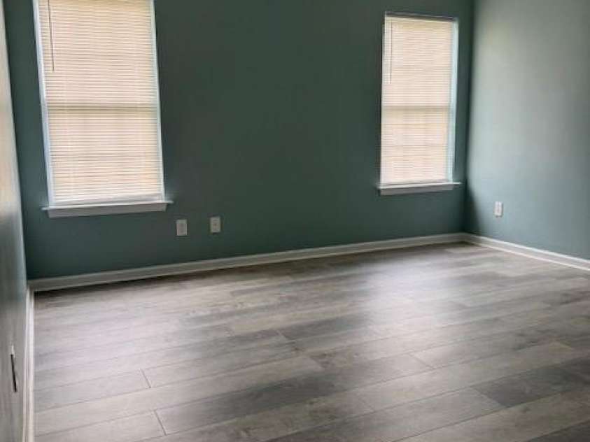 3514 Crestridge Drive, Charlotte, NC 28217.  MLS# CAR4357120, YatesRealty ID 11124. 