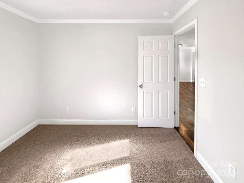 502 Cherry Street, Belmont, NC 28012.  MLS# CAR4218374, YatesRealty ID 11125. 