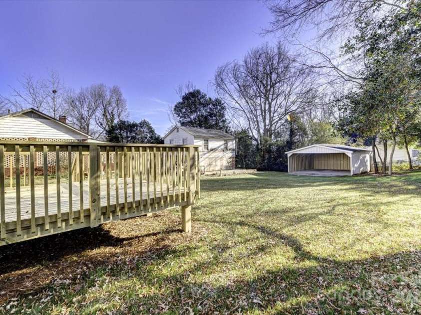 2118 Brantley Road, Kannapolis, NC 28083.  MLS# CAR4208901, YatesRealty ID 11126. 