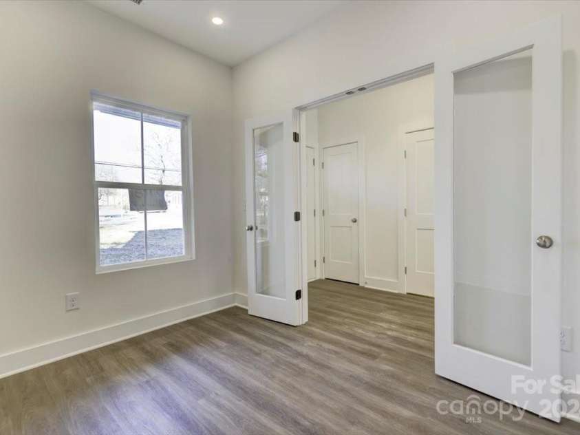 2118 Brantley Road, Kannapolis, NC 28083.  MLS# CAR4208901, YatesRealty ID 11126. 