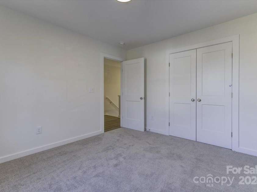 2118 Brantley Road, Kannapolis, NC 28083.  MLS# CAR4208901, YatesRealty ID 11126. 