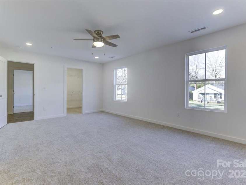 2118 Brantley Road, Kannapolis, NC 28083.  MLS# CAR4208901, YatesRealty ID 11126. 