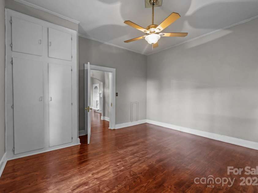 610 Watts Street, Albemarle, NC 28001.  MLS# CAR4310965, YatesRealty ID 11126. 