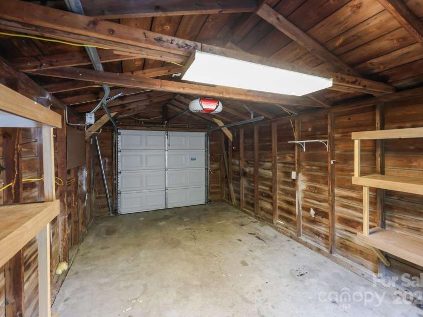 610 Watts Street, Albemarle, NC 28001.  MLS# CAR4310965, YatesRealty ID 11126. 