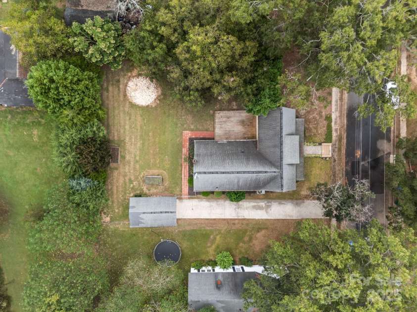 610 Watts Street, Albemarle, NC 28001.  MLS# CAR4310965, YatesRealty ID 11126. 