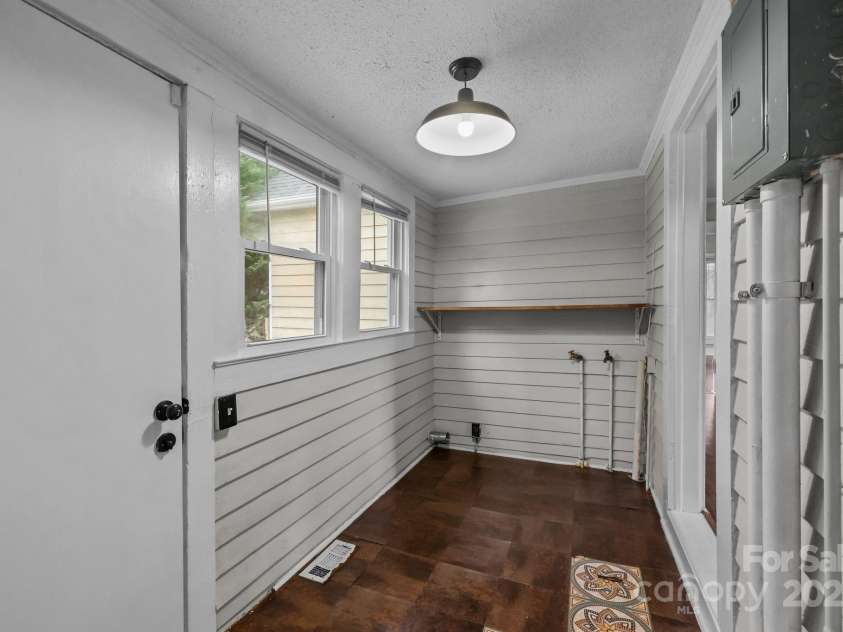 610 Watts Street, Albemarle, NC 28001.  MLS# CAR4310965, YatesRealty ID 11126. Laundry