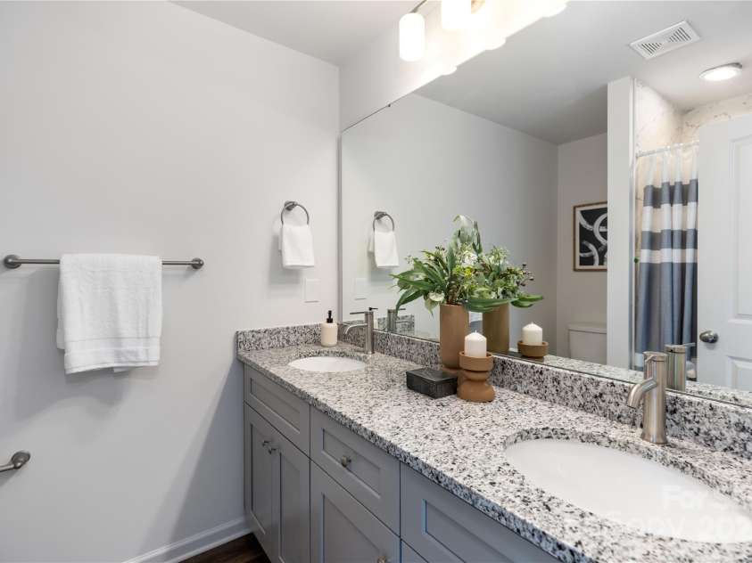 118 I K Beatty Street, Charlotte, NC 28214.  MLS# CAR4219406, YatesRealty ID 11127. Representation