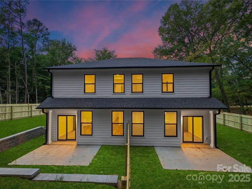 118 I K Beatty Street, Charlotte, NC 28214.  MLS# CAR4219406, YatesRealty ID 11127. Representation