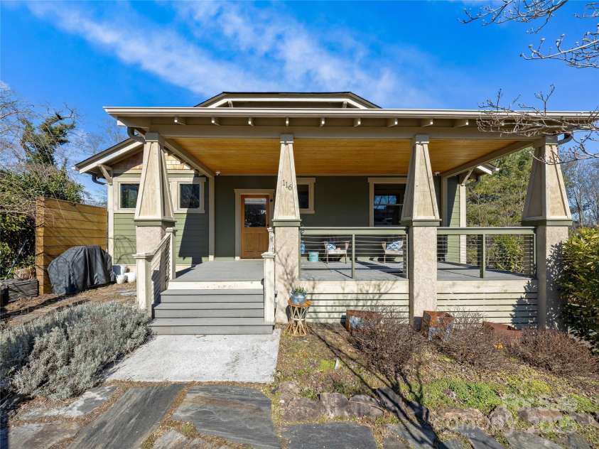 116 Mitchell Avenue, Asheville, NC 28806.  MLS# CAR4217636, YatesRealty ID 11128. 