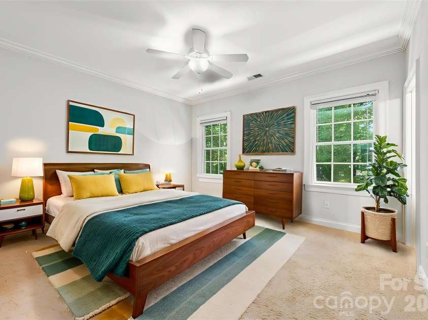 946 Laurel Creek Lane, Charlotte, NC 28211.  MLS# CAR4298519, YatesRealty ID 1113. 2nd floor back left bedroom