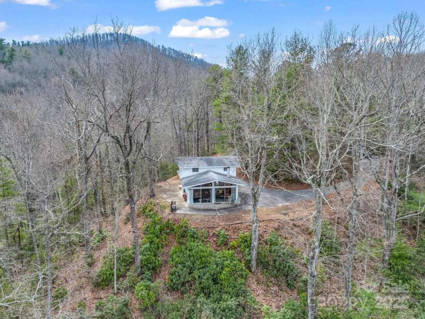 675 Foster Hill Drive, Hendersonville, NC 28739.  MLS# CAR4230594, YatesRealty ID 11130. 