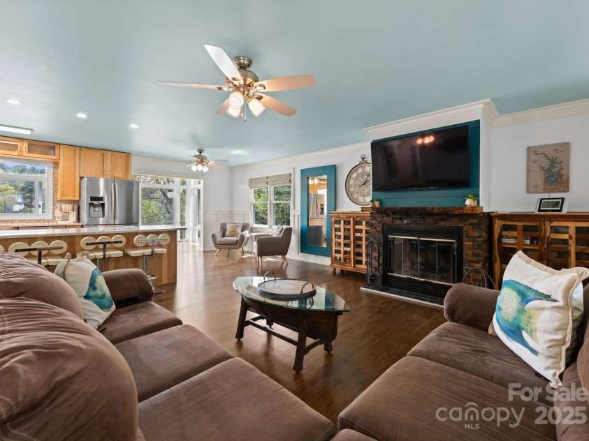 1430 Mollys Backbone Road, Catawba, NC 28609.  MLS# CAR4248127, YatesRealty ID 11131. 