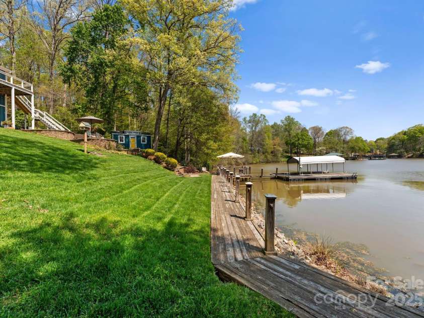 1430 Mollys Backbone Road, Catawba, NC 28609.  MLS# CAR4248127, YatesRealty ID 11131. 