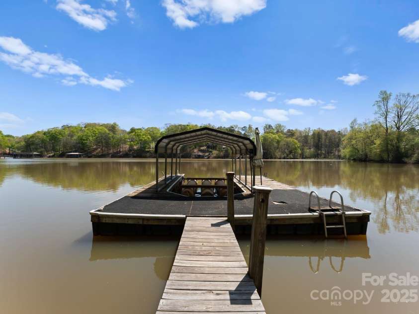 1430 Mollys Backbone Road, Catawba, NC 28609.  MLS# CAR4248127, YatesRealty ID 11131. 