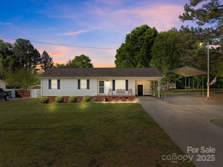 1238 Moss Springs Road, Albemarle, NC 28001.  MLS# CAR4248071, YatesRealty ID 11135. 