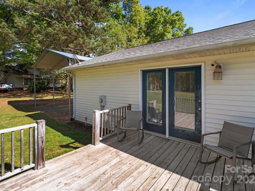 1238 Moss Springs Road, Albemarle, NC 28001.  MLS# CAR4248071, YatesRealty ID 11135. 