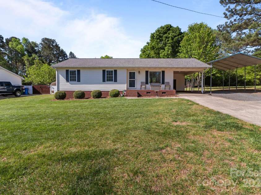 1238 Moss Springs Road, Albemarle, NC 28001.  MLS# CAR4248071, YatesRealty ID 11135. 