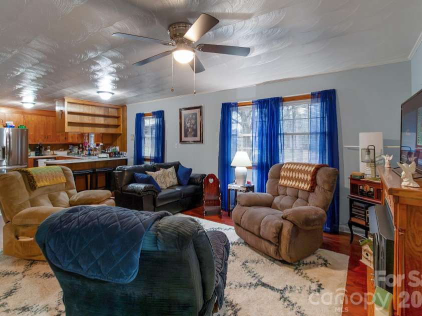 1616 Lithia Springs Road, Shelby, NC 28150.  MLS# CAR4336544, YatesRealty ID 11137. 