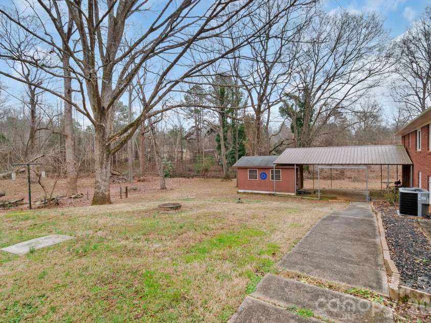 1616 Lithia Springs Road, Shelby, NC 28150.  MLS# CAR4336544, YatesRealty ID 11137. 