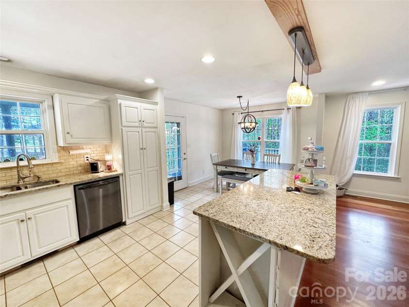 5106 Hanging Rock Court, Hickory, NC 28601.  MLS# CAR4366355, YatesRealty ID 11138. 