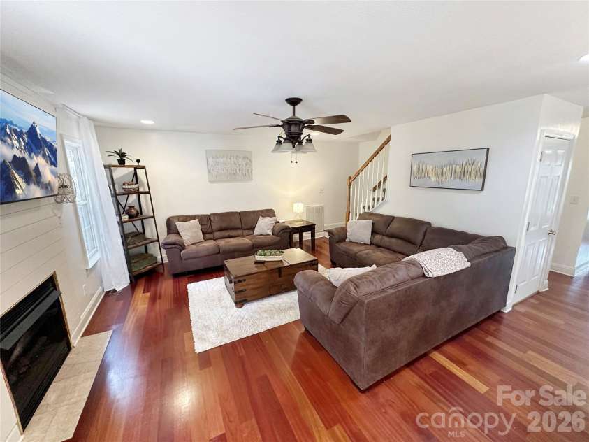 5106 Hanging Rock Court, Hickory, NC 28601.  MLS# CAR4366355, YatesRealty ID 11138. 