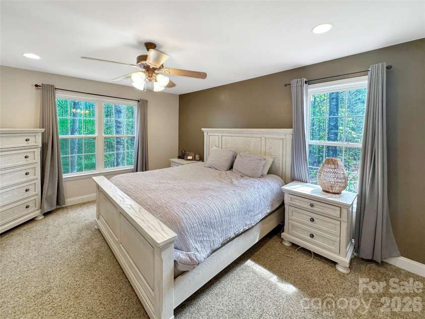 5106 Hanging Rock Court, Hickory, NC 28601.  MLS# CAR4366355, YatesRealty ID 11138. 