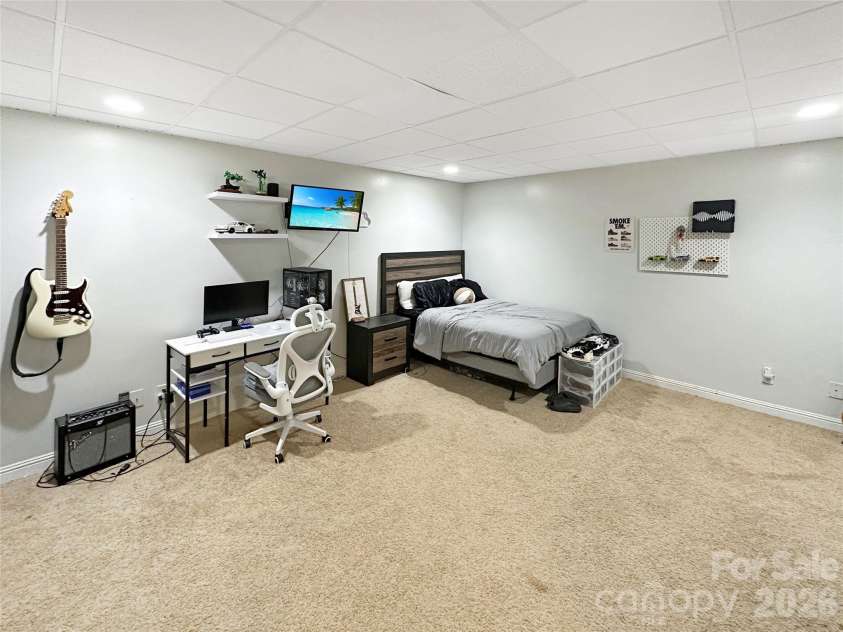 5106 Hanging Rock Court, Hickory, NC 28601.  MLS# CAR4366355, YatesRealty ID 11138. 