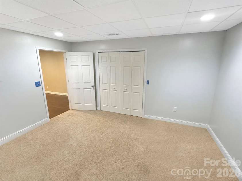 5106 Hanging Rock Court, Hickory, NC 28601.  MLS# CAR4366355, YatesRealty ID 11138. 