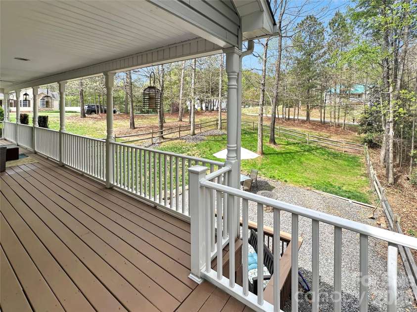 5106 Hanging Rock Court, Hickory, NC 28601.  MLS# CAR4366355, YatesRealty ID 11138. 