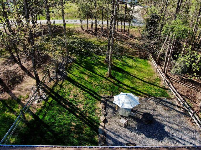 5106 Hanging Rock Court, Hickory, NC 28601.  MLS# CAR4366355, YatesRealty ID 11138. 