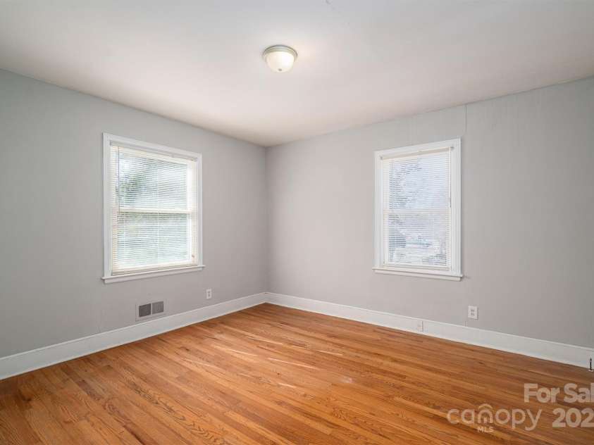 1547 Kings Road, Shelby, NC 28150.  MLS# CAR4225122, YatesRealty ID 11139. Bedroom 2