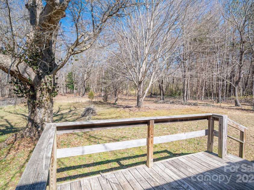 1547 Kings Road, Shelby, NC 28150.  MLS# CAR4225122, YatesRealty ID 11139. Rear Yard