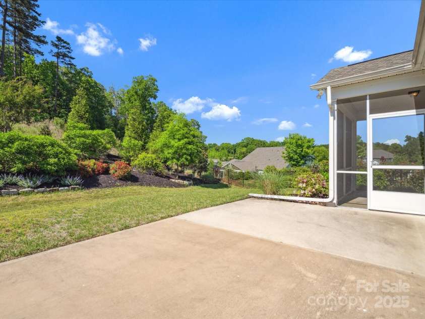 11931 The Ramble Drive, Huntersville, NC 28078.  MLS# CAR4252530, YatesRealty ID 11141. 