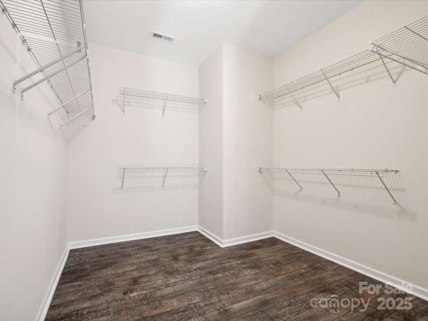 11931 The Ramble Drive, Huntersville, NC 28078.  MLS# CAR4252530, YatesRealty ID 11141. Primary Closet