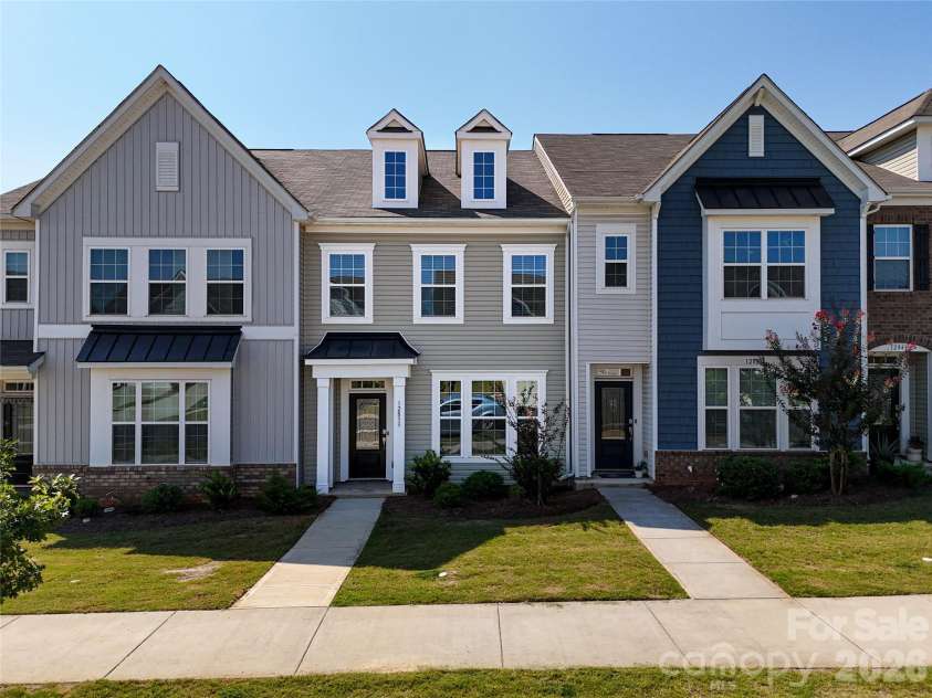 12833 Canton Side Avenue, Charlotte, NC 28273.  MLS# CAR4354993, YatesRealty ID 11141. 