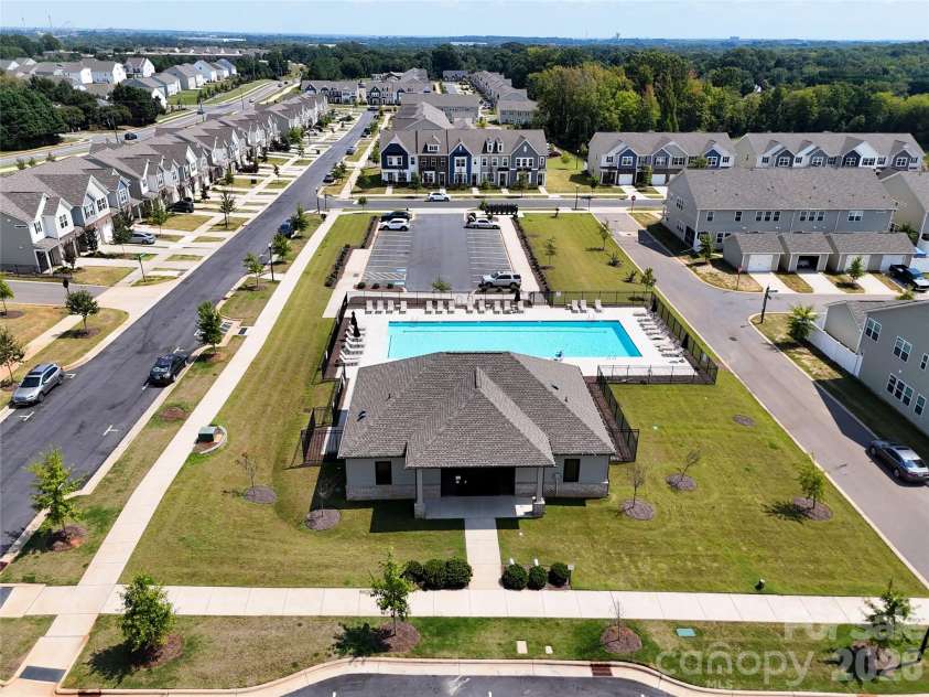 12833 Canton Side Avenue, Charlotte, NC 28273.  MLS# CAR4354993, YatesRealty ID 11141. 